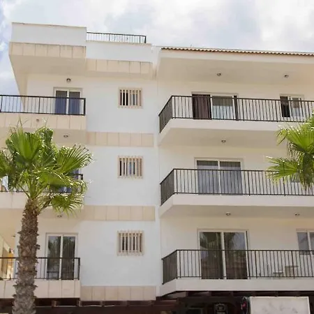 Hotel Apts. Charly's *